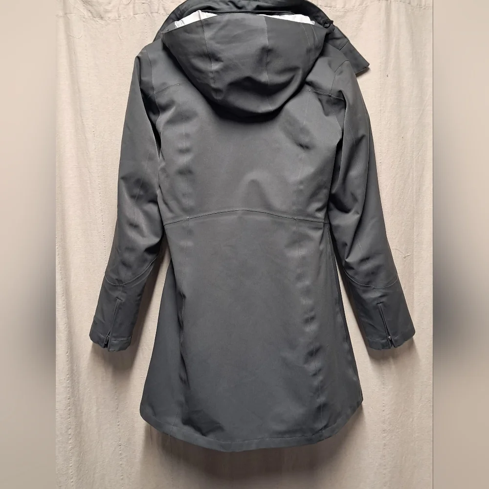 Patagonia Women's Tres 3-in-1 Parka Size M - Picture 2 of 10